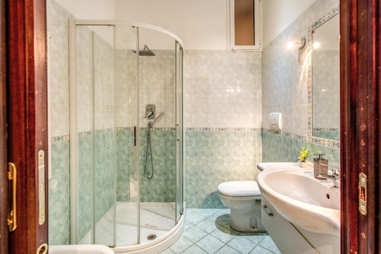 Апартаменты Fresh House Cavour Рим Экстерьер фото